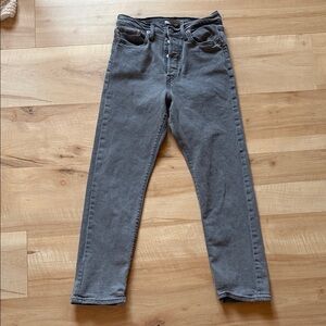 Levi’s Wedgie Straight, Size 29x28